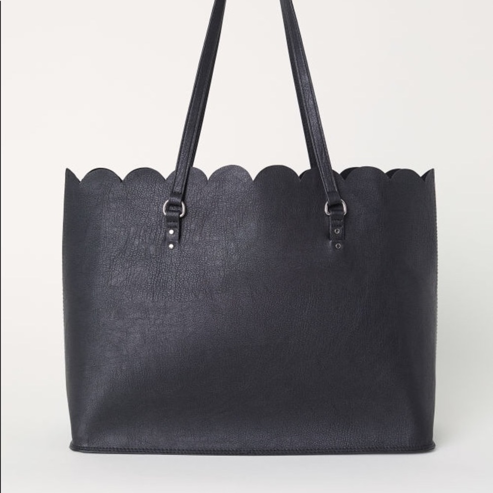 New Black scalloped tote
